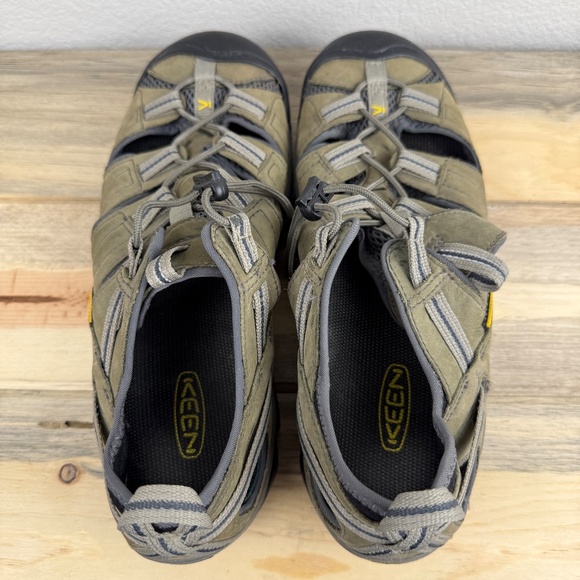 Keen Fisherman Men\'s Light Gray Sandal Leather Size 10.5